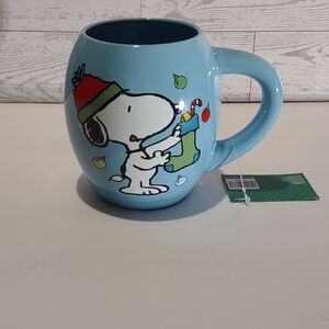Snoopy Peanuts Woodstock Holiday Season Coffee Mug Cup Christmas